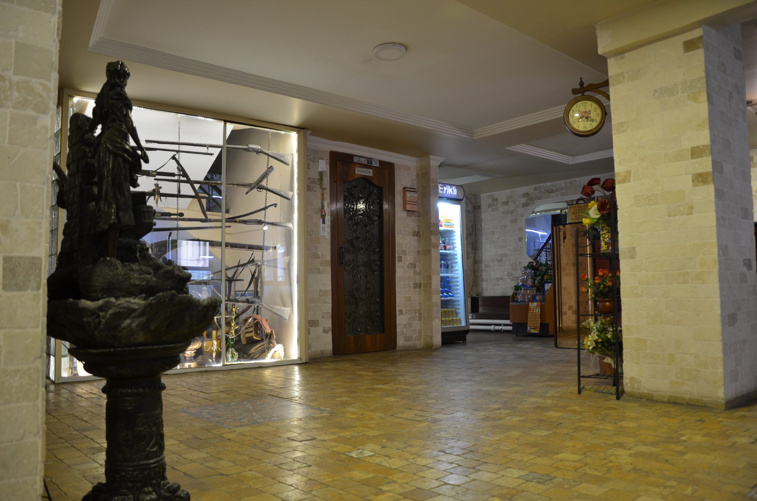 Elit Hotel Çorlu lobi ve resepsiyon alanı
